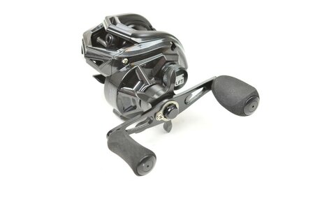 LFT baitcast reel Tornado 7+1 lagers