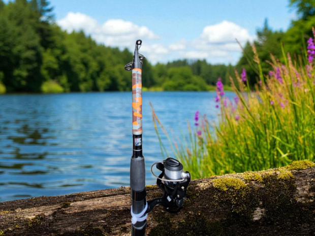LFT hengelset Battle tele Spin "Orange Camou" 210cm 15-30 gram  + molen Battle-2000fd