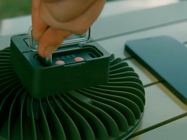Delphin Ventix Fan with Light – Ventilator, lamp en powerbank in één